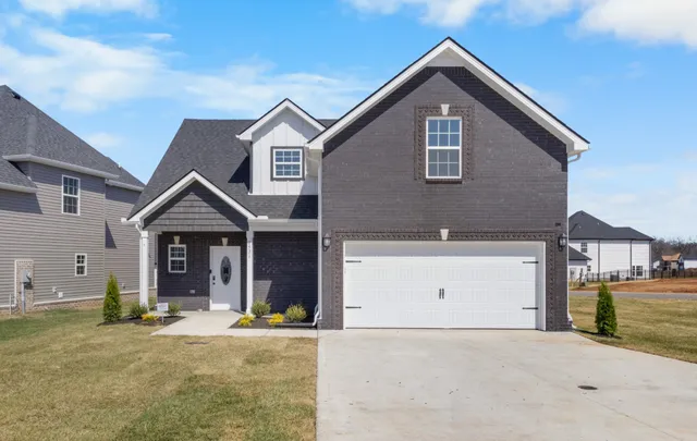$384,900 | 2531 Rafiki Drive, Clarksville, TN 37042