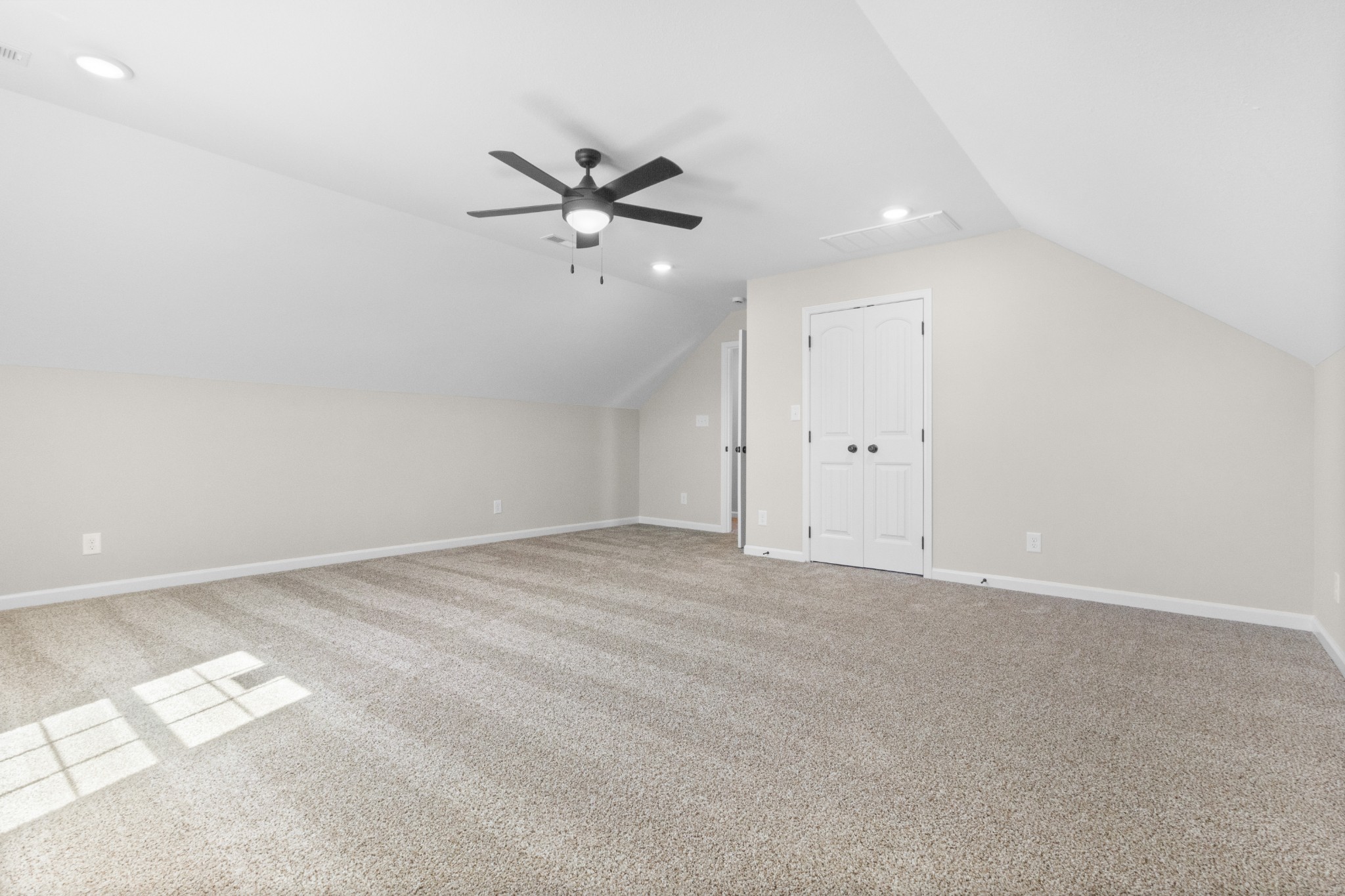 2531 Rafiki Drive Clarksville, TN 37042 - Photo 33 of 45