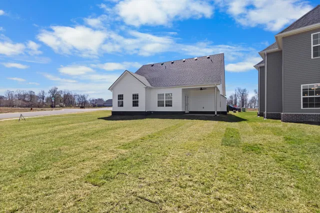 $384,900 | 2531 Rafiki Drive, Clarksville, TN 37042