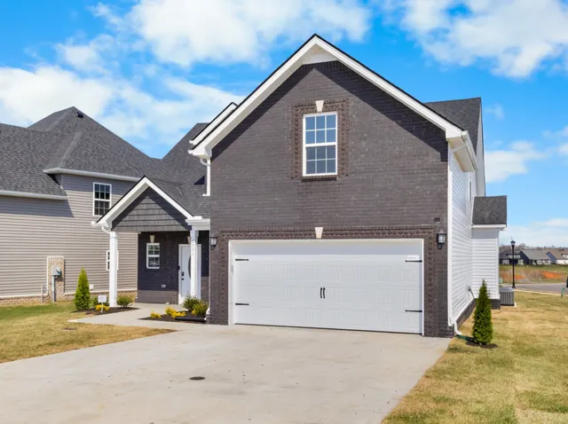 $384,900 | 2531 Rafiki Drive, Clarksville, TN 37042