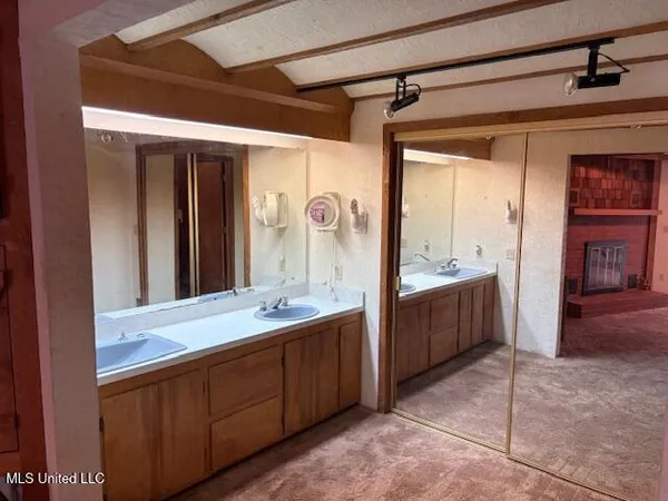 $475,000 | 113 Brantley Drive, Forest, MS 39074