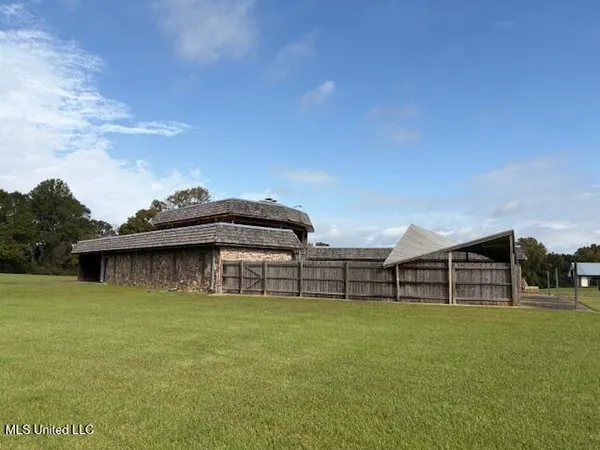 $475,000 | 113 Brantley Drive, Forest, MS 39074