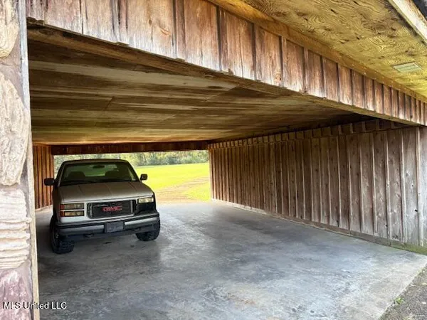 $475,000 | 113 Brantley Drive, Forest, MS 39074