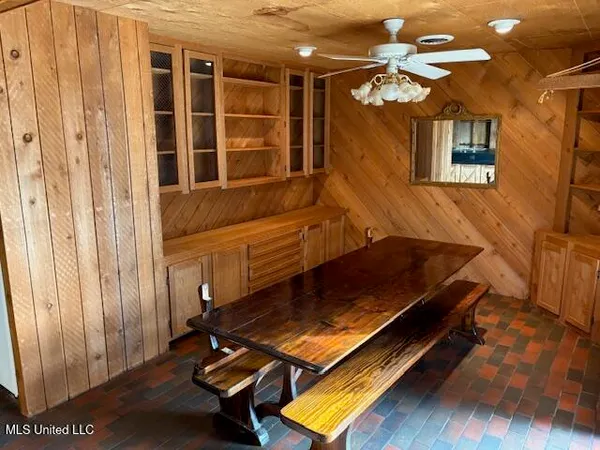 $475,000 | 113 Brantley Drive, Forest, MS 39074