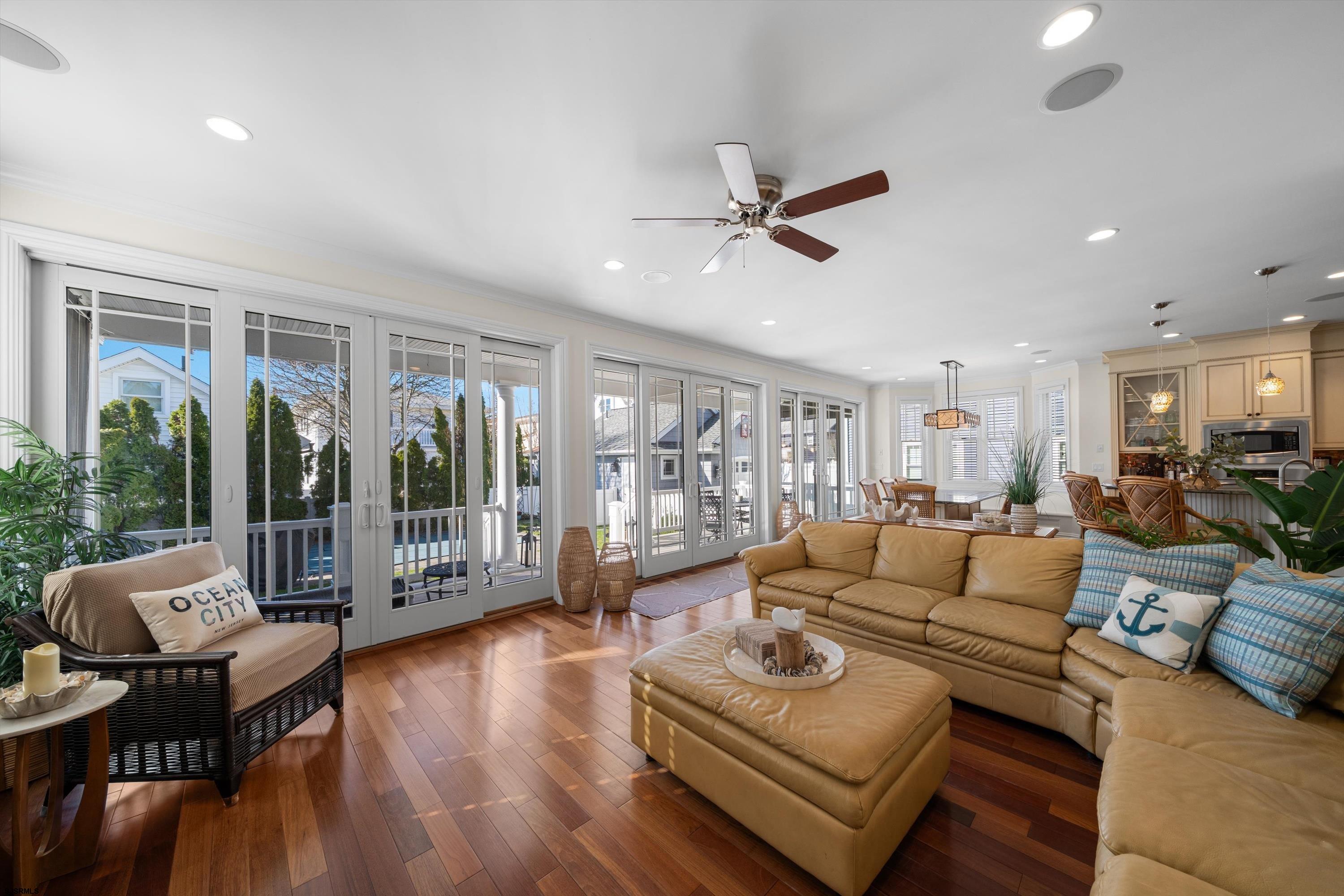 165 Pinnacle Road Ocean City, NJ 08226 - Photo 16 of 34 a living room with furniture and a large window