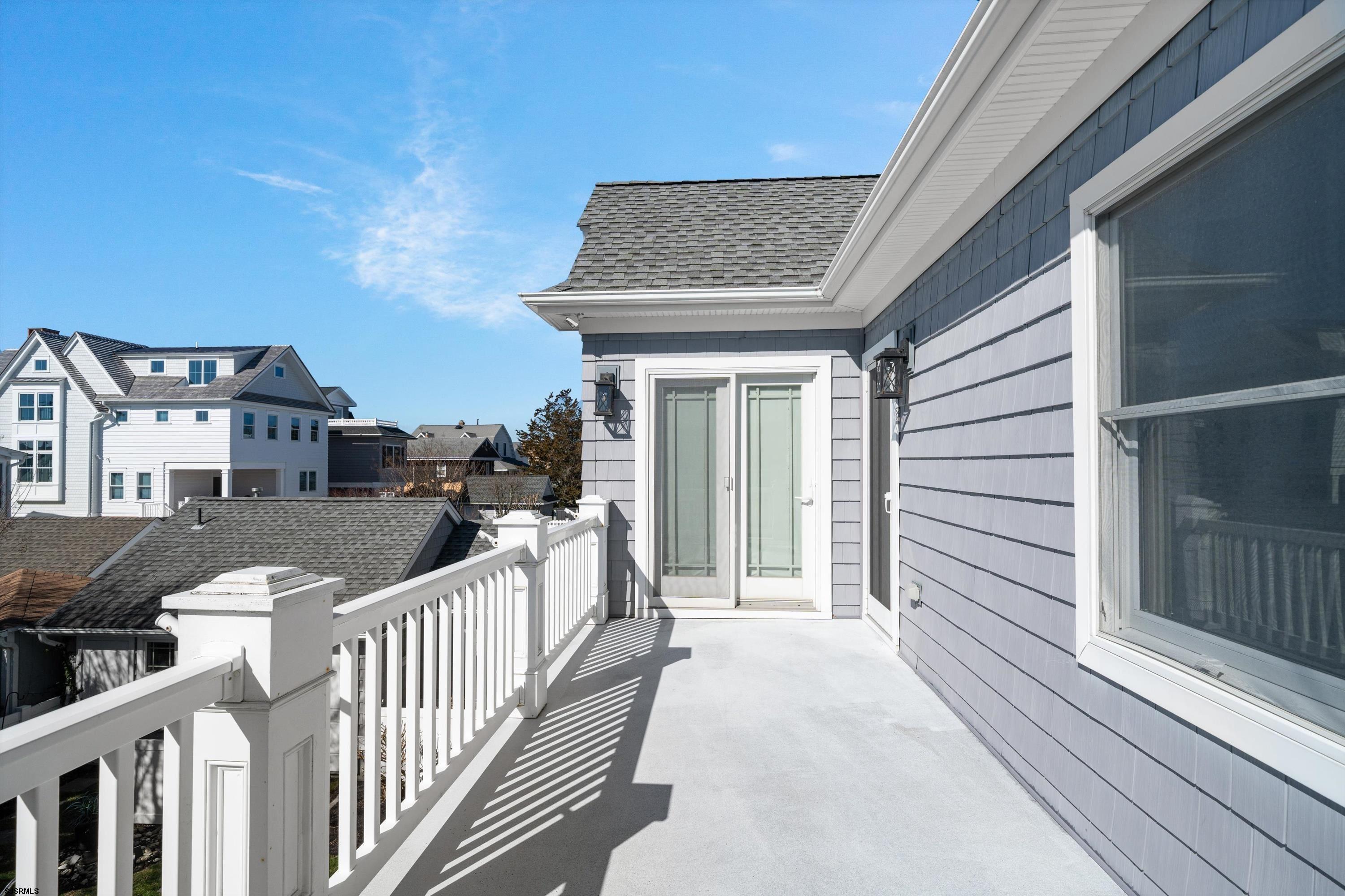 165 Pinnacle Road Ocean City, NJ 08226 - Photo 28 of 34 a view of a house with a porch