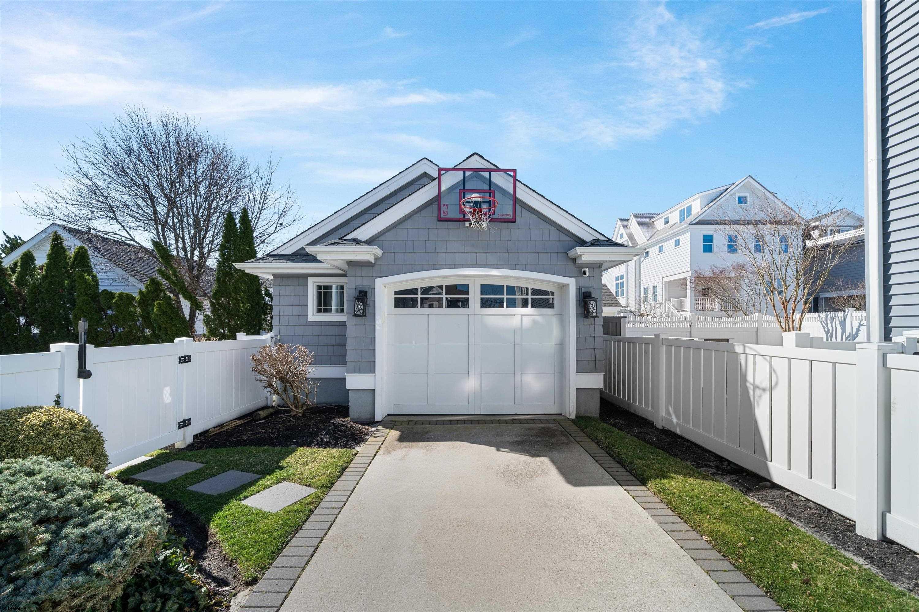 165 Pinnacle Road Ocean City, NJ 08226 - Photo 34 of 34 a view of a house with a yard and potted plants