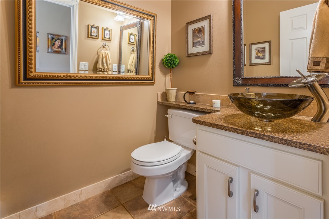 16109 Simonds Road Northeast Kenmore, WA 98028 - Photo 13 of 25