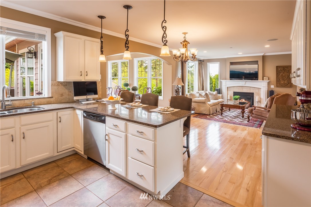 16109 Simonds Road Northeast Kenmore, WA 98028 - Photo 16 of 25