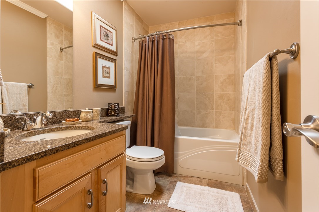 16109 Simonds Road Northeast Kenmore, WA 98028 - Photo 9 of 25
