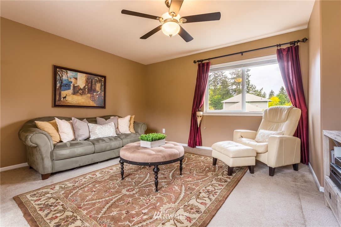 16109 Simonds Road Northeast Kenmore, WA 98028 - Photo 10 of 25