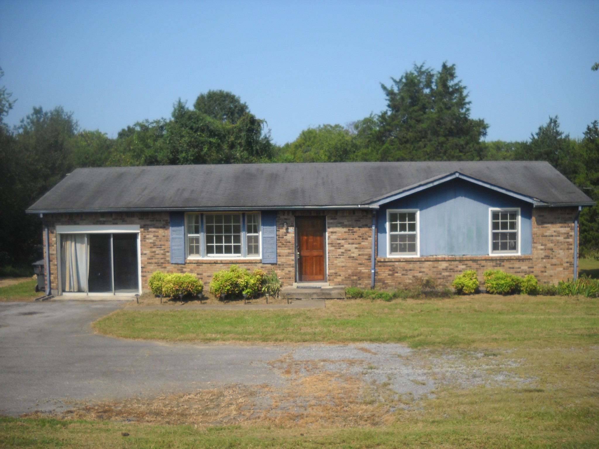 1193 Clemmons Road Mount Juliet, TN 37122 - Photo 1 of 7 Gallery Image 1