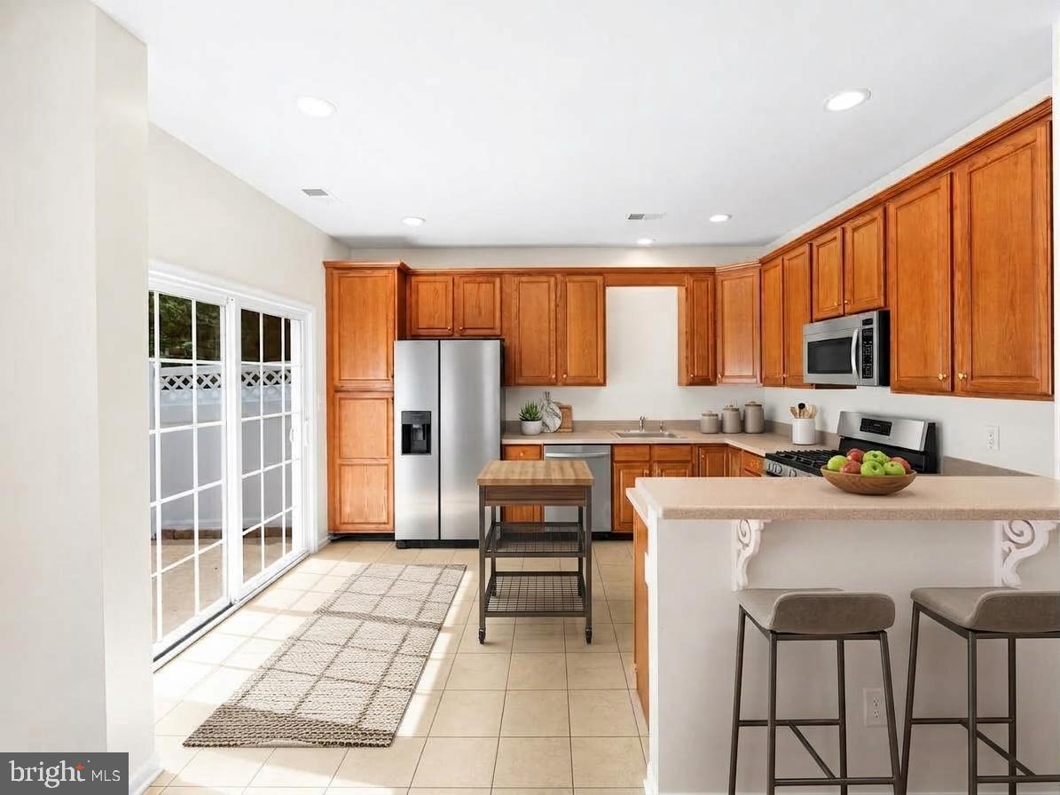 99 Warwick Road Princeton Junction, NJ 08550 - Photo 11 of 45 Gallery Image 11