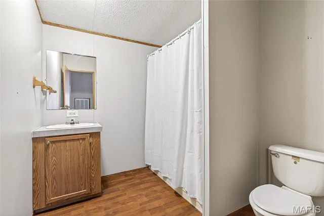 $187,500 | 3933 Zell Circle, De Soto, MO 63020