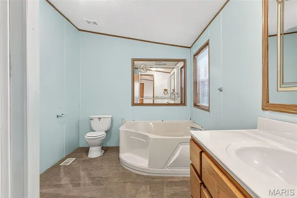 $167,000 | 3933 Zell Circle, De Soto, MO 63020