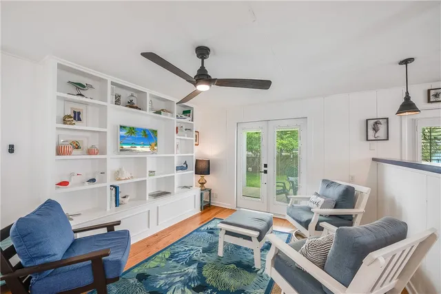 $2,500 | 416 East Avenue B, Port Aransas, TX 78373