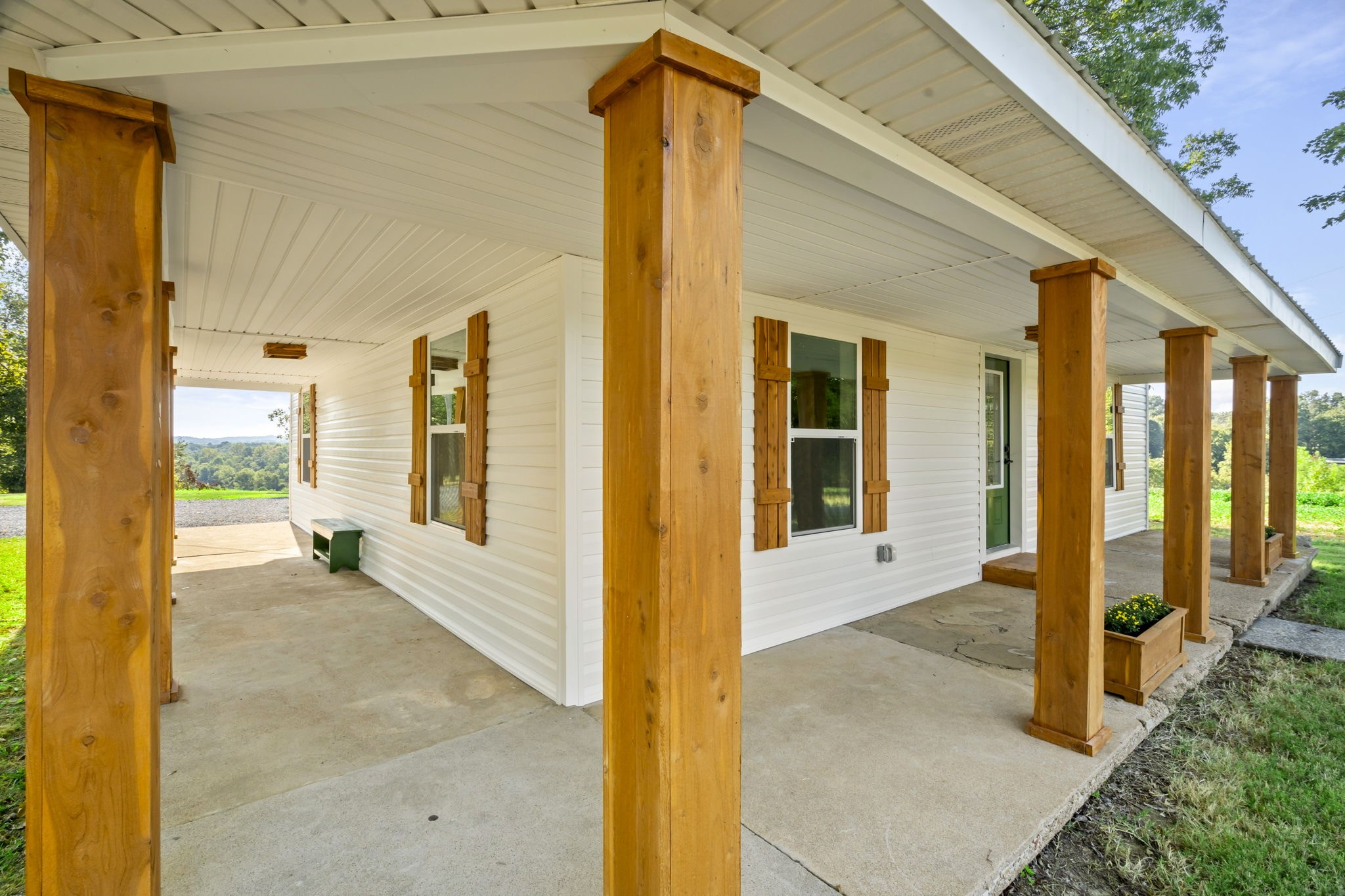 240 West George Durham Road Westmoreland, TN 37186 - Photo 5 of 31 Gallery Image 5