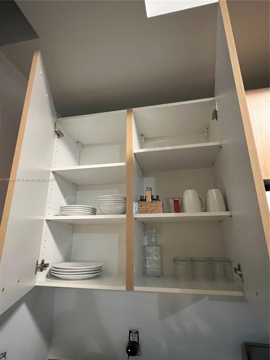 1350 Northwest 8th Court, Unit D4 Miami, FL 33136 - Photo 13 of 33