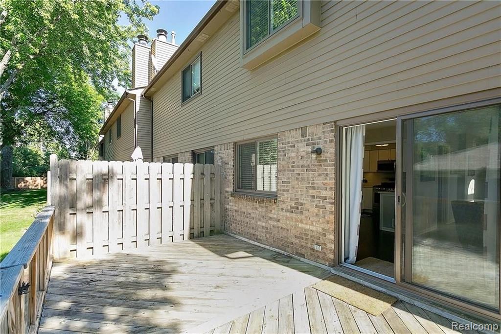 18674 West Thirteen Mile Road, Unit 6 Franklin, MI 48025 - Photo 36 of 38