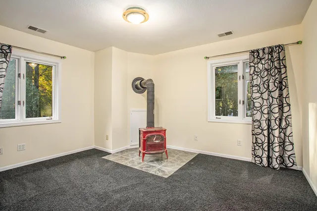 $549,900 | 8425 Oakside Street, Portage, MI 49002