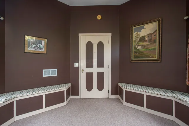 $549,900 | 8425 Oakside Street, Portage, MI 49002