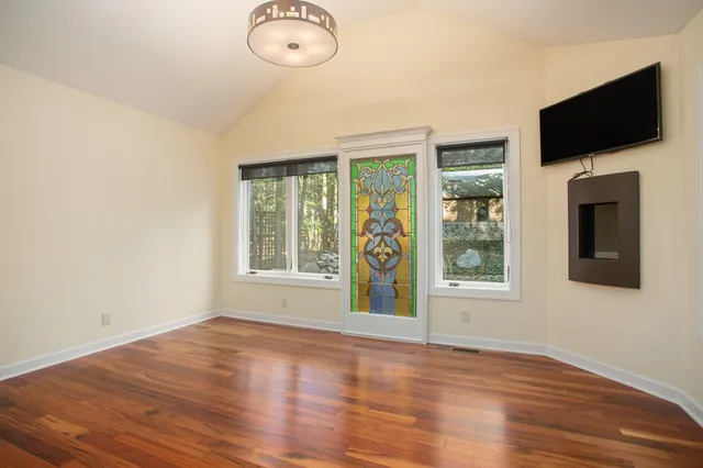 $549,900 | 8425 Oakside Street, Portage, MI 49002