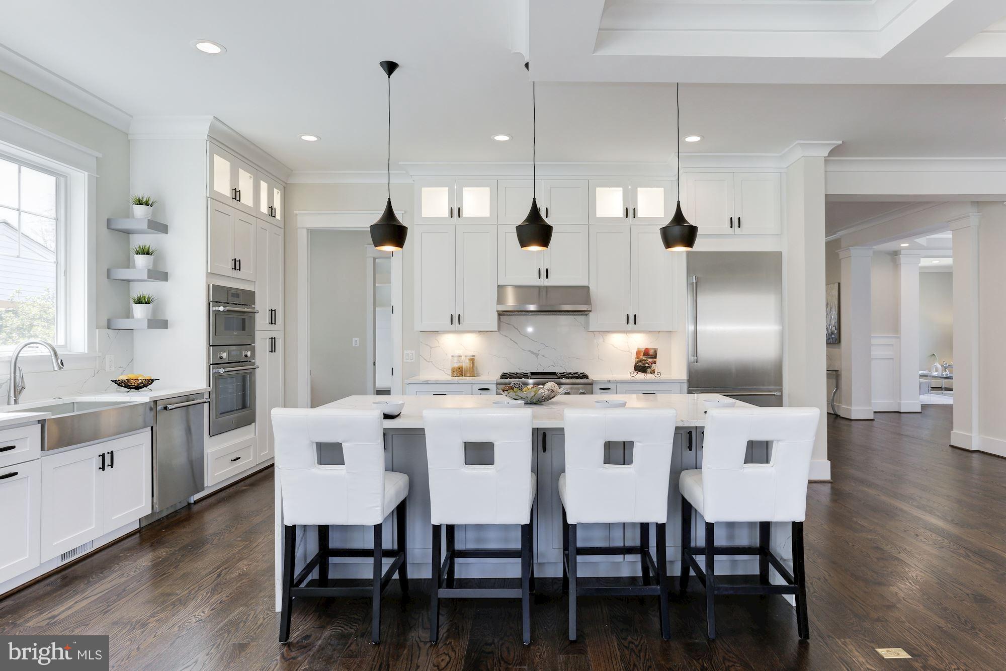 6834 Churchill Road McLean, VA 22101 - Photo 25 of 110 Gourmet Kitchen