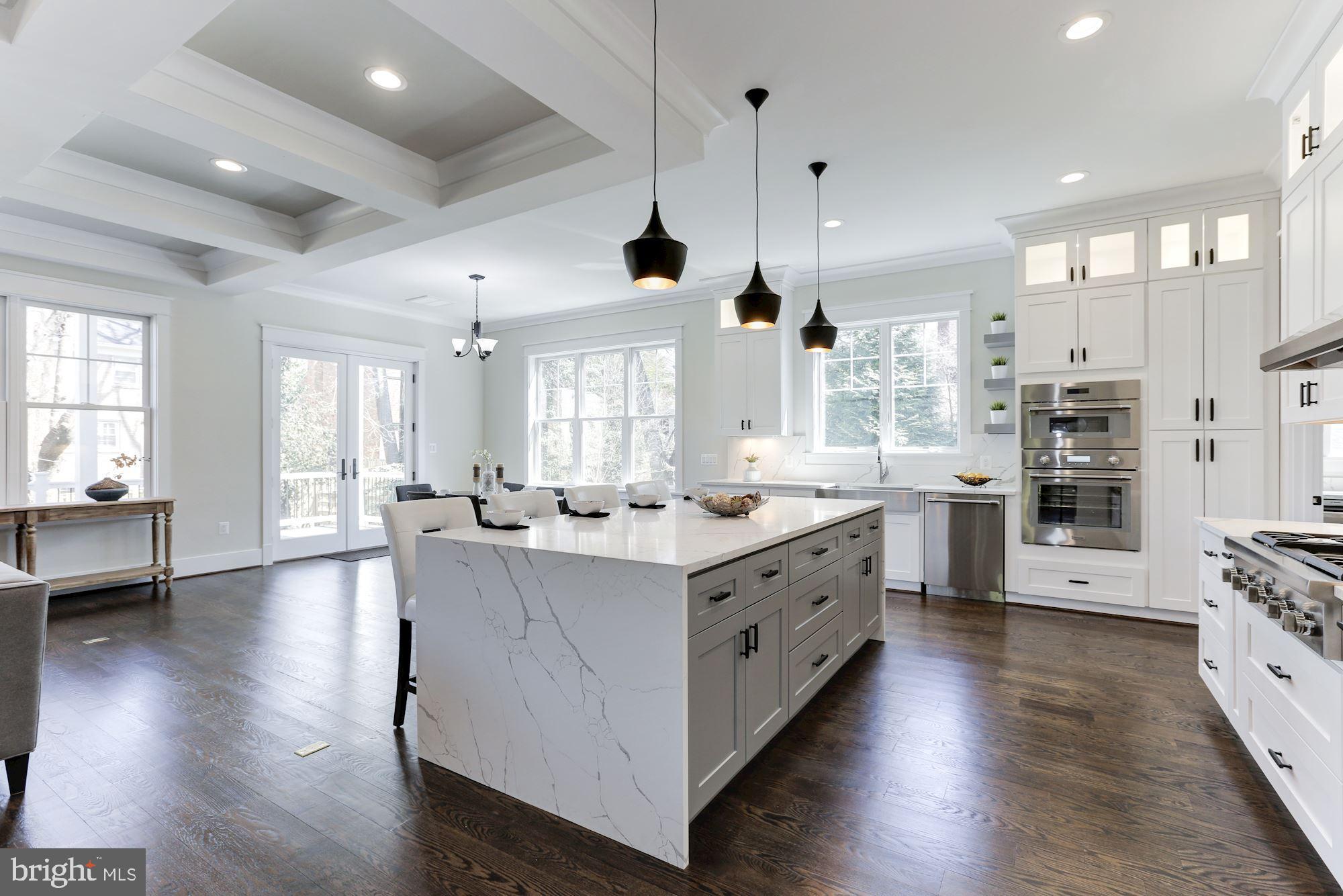 6834 Churchill Road McLean, VA 22101 - Photo 28 of 110 Large Island with Bar Seating