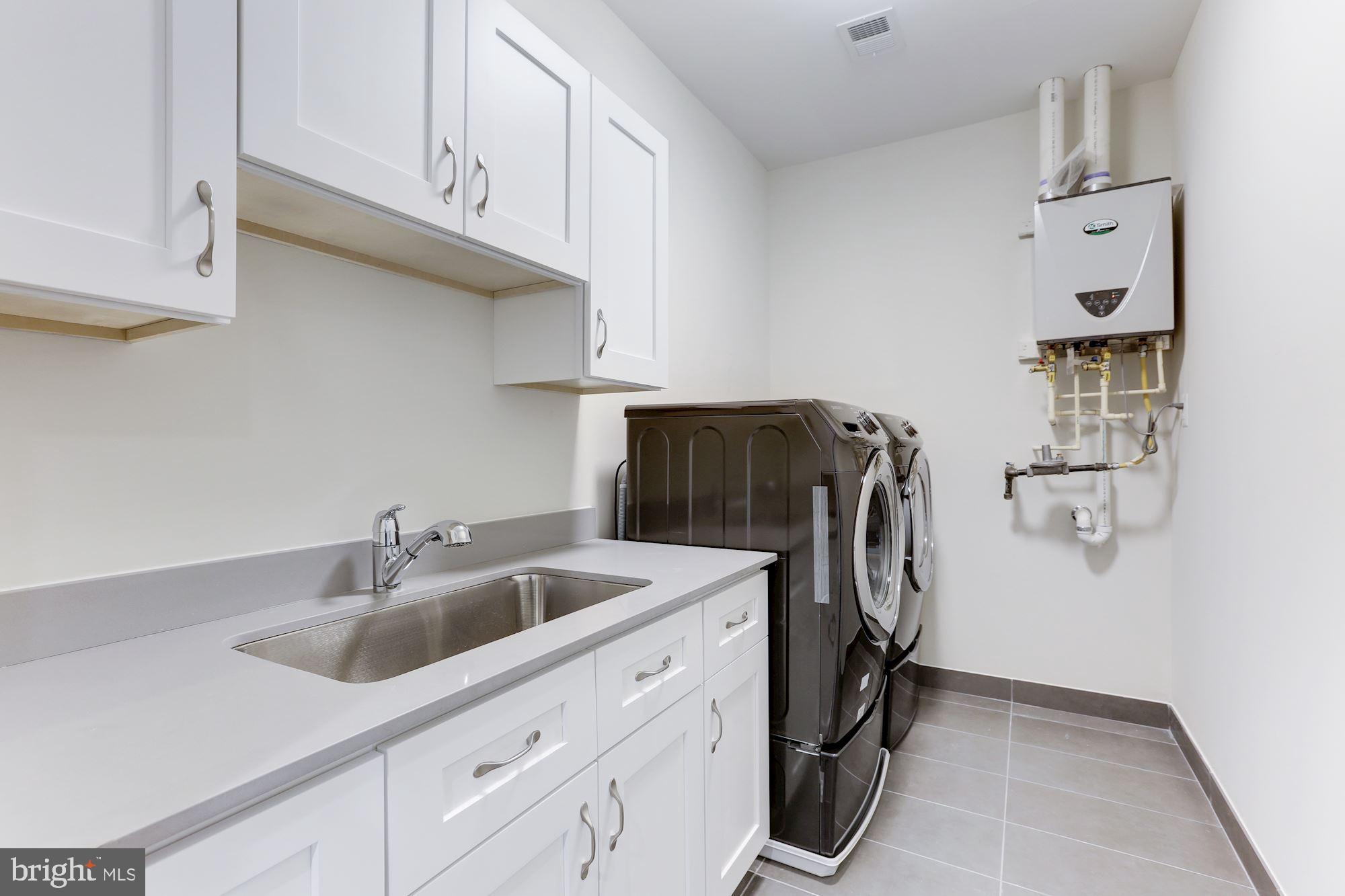 6834 Churchill Road McLean, VA 22101 - Photo 83 of 110 Laundry Room on Upper Level