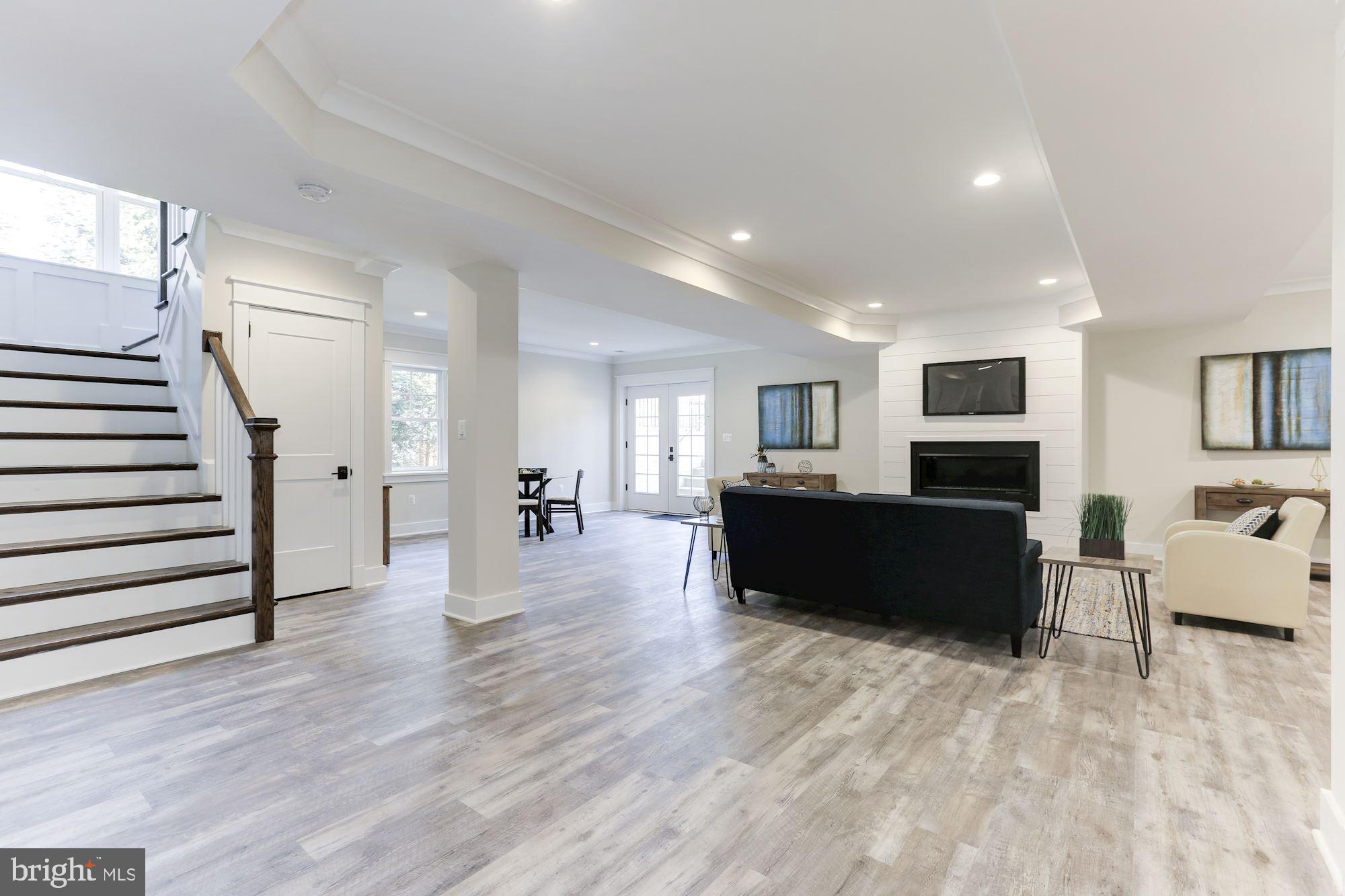 6834 Churchill Road McLean, VA 22101 - Photo 85 of 110 Club Level Foyer