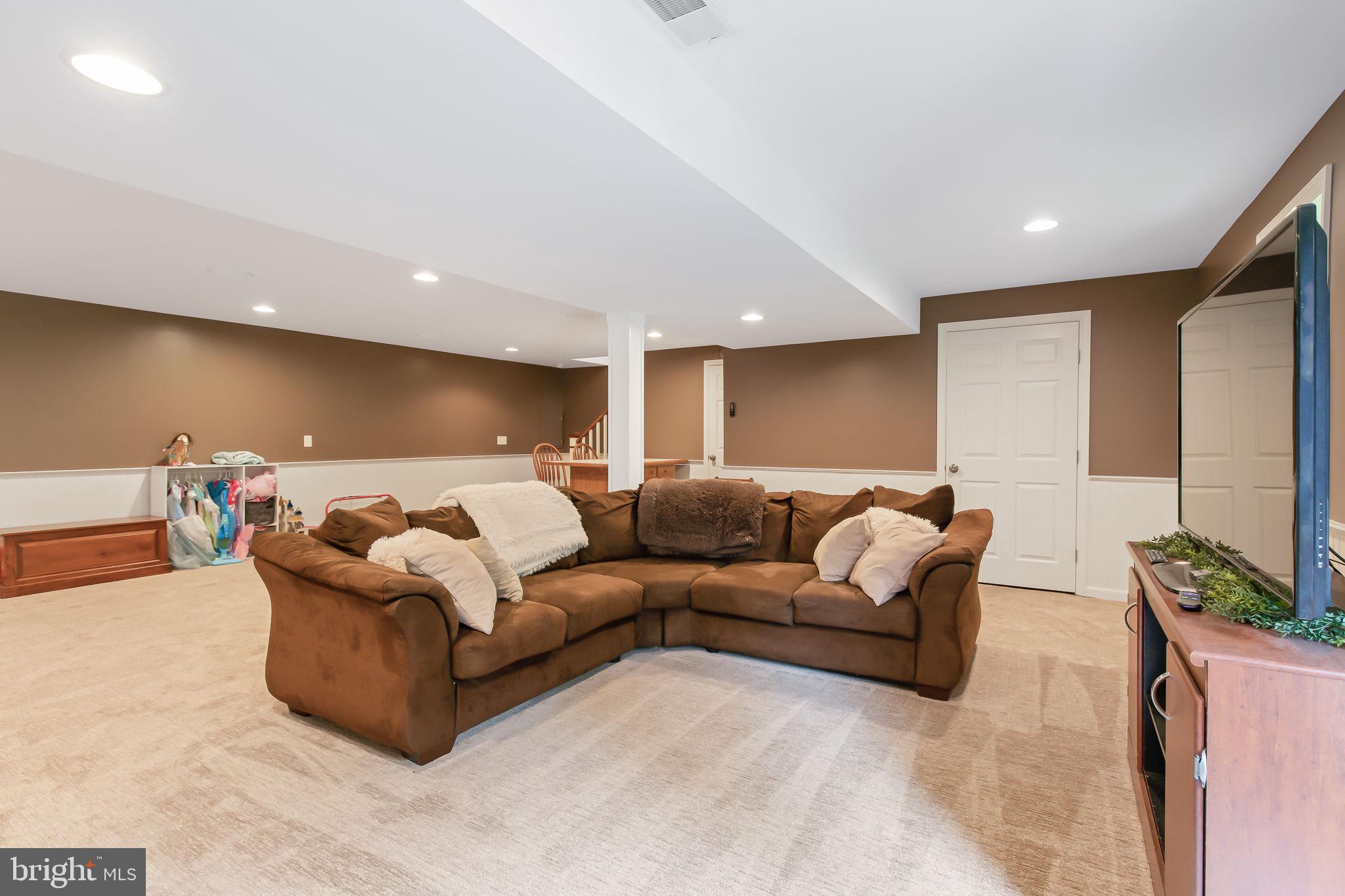 1240 Dridge Hill Road Lititz, PA 17543 - Photo 31 of 40