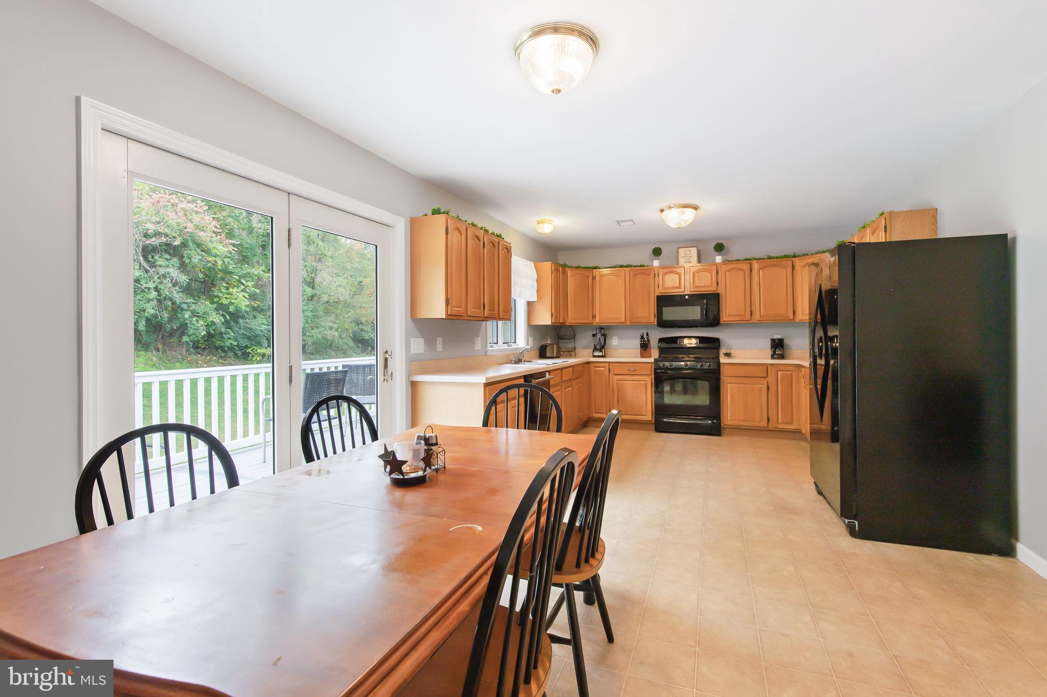 1240 Dridge Hill Road Lititz, PA 17543 - Photo 9 of 40