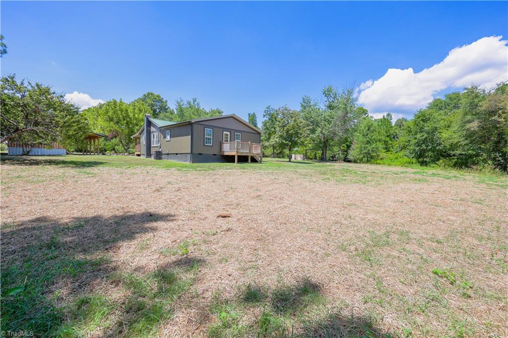 4651 Shiptontown Road Denton, NC 27239 - Photo 39 of 50 Side yard
