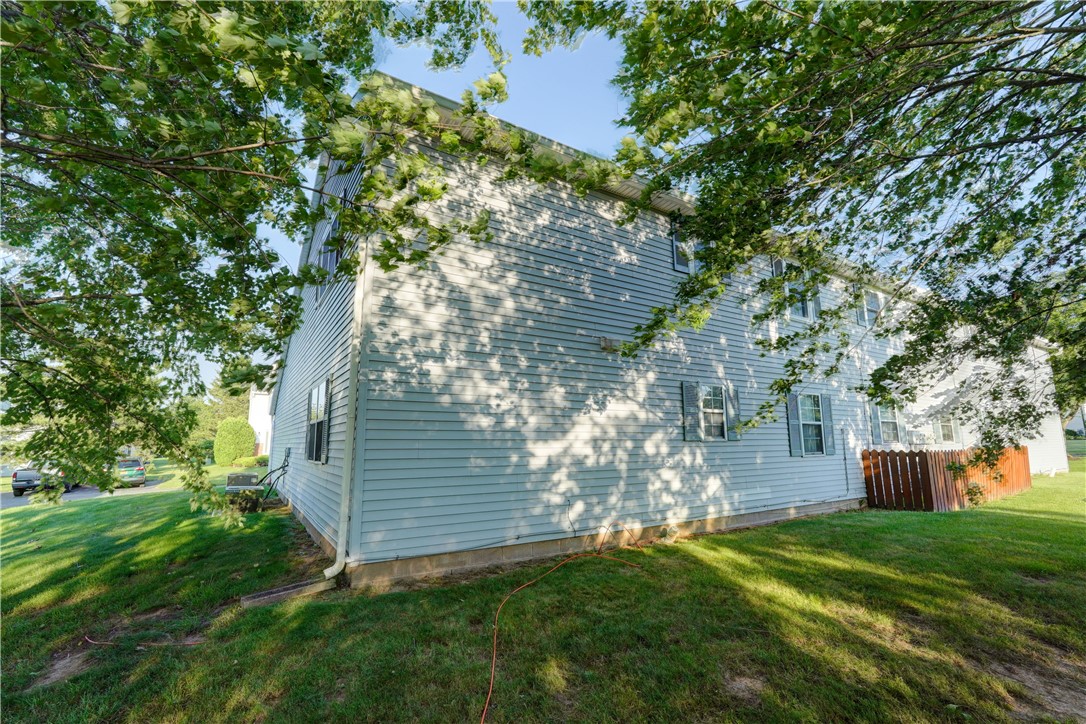 32 Chestnut Court, Unit D Parma, NY 14468 - Photo 24 of 25