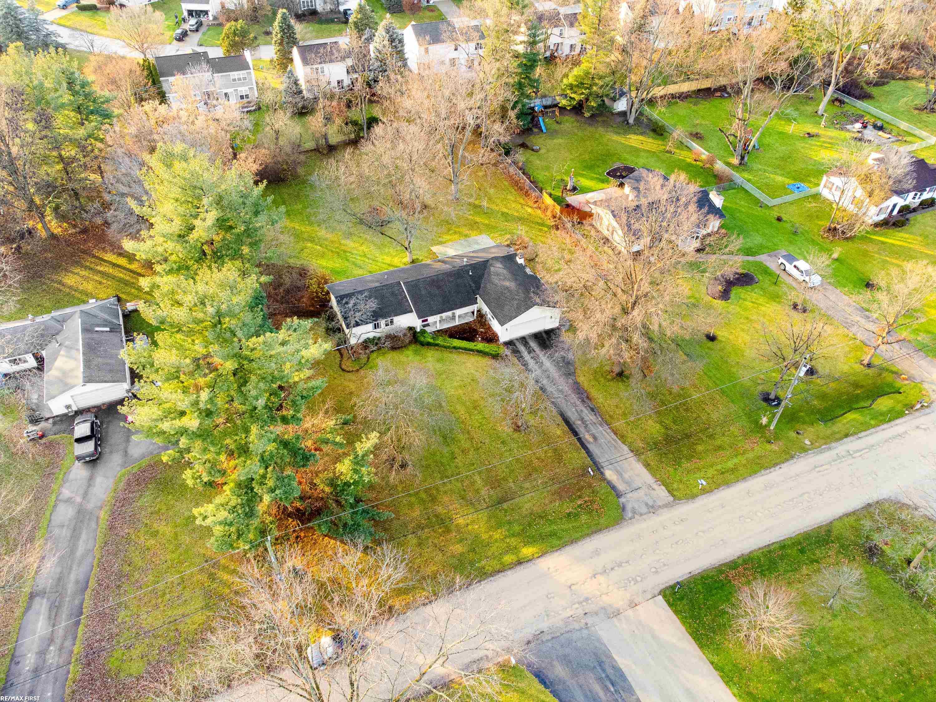 560 Willard Avenue Rochester Hills, MI 48307 - Photo 37 of 39