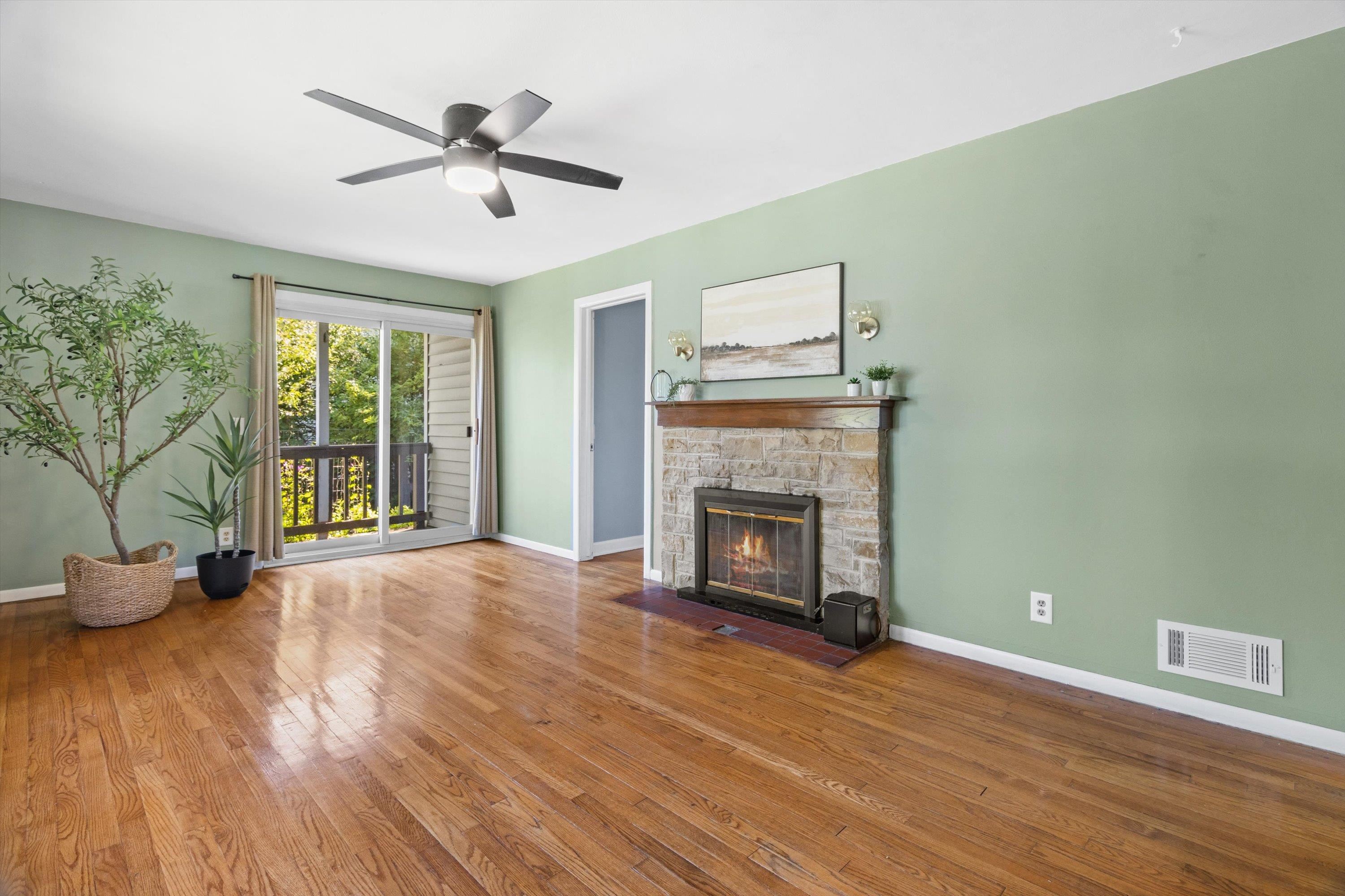 714 Bewick Drive Madison, WI 53714 - Photo 11 of 32