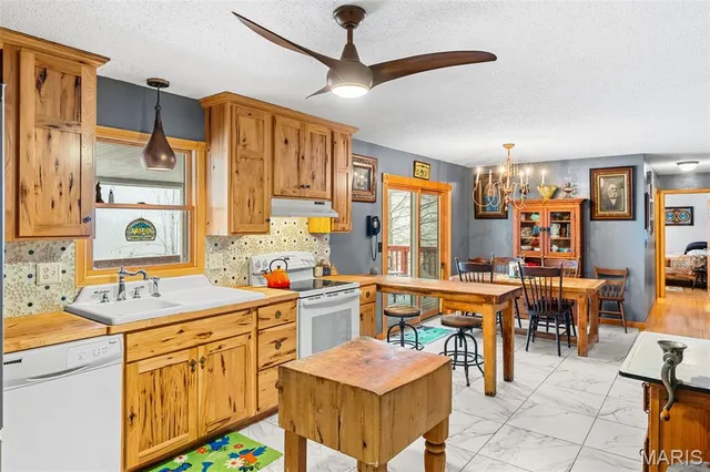 $749,900 | 4958 Kiel-Lyon Road, New Haven, MO 63068