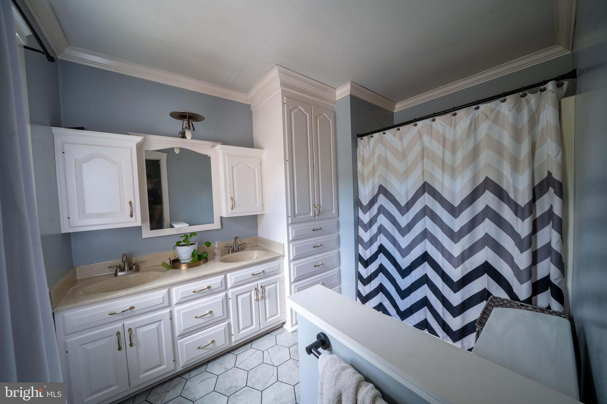 6784 Raccoon Valley Road Millerstown, PA 17062 - Photo 25 of 111 Gallery Image 25