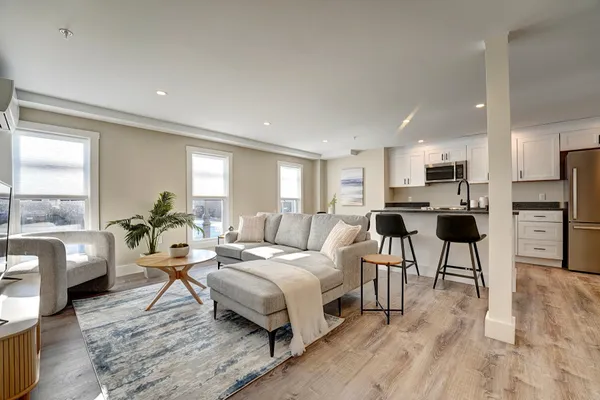 $585,000 | 621 Islington Street, Unit B, Portsmouth, NH 03801