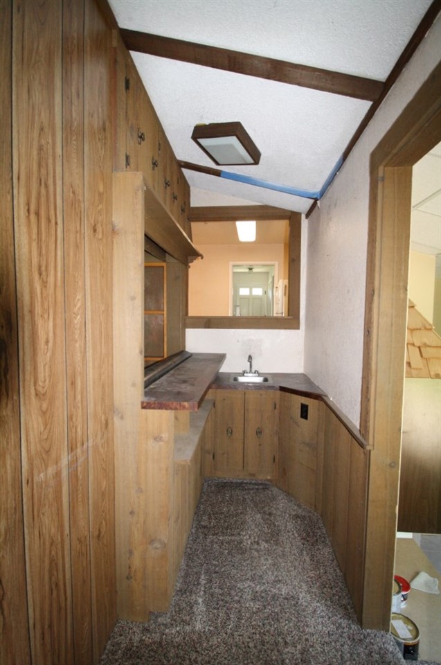 900 Falkirk Road Alma, MI 48801 - Photo 10 of 29 1847256-9.JPG