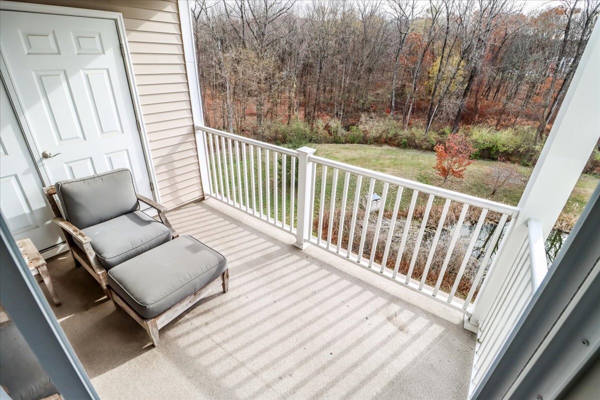 433 Brookside Court, Unit 433 Newtown, CT 06470 - Photo 29 of 38