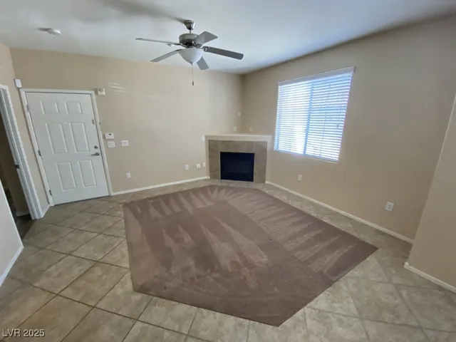 $1,400 | 50 Aura De Blanco Street, Unit 4101, Henderson, NV 89074