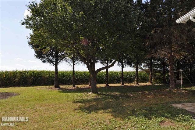 2622 South Bolton Road Freeport, IL 61032 - Photo 5 of 29 Gallery Image 5