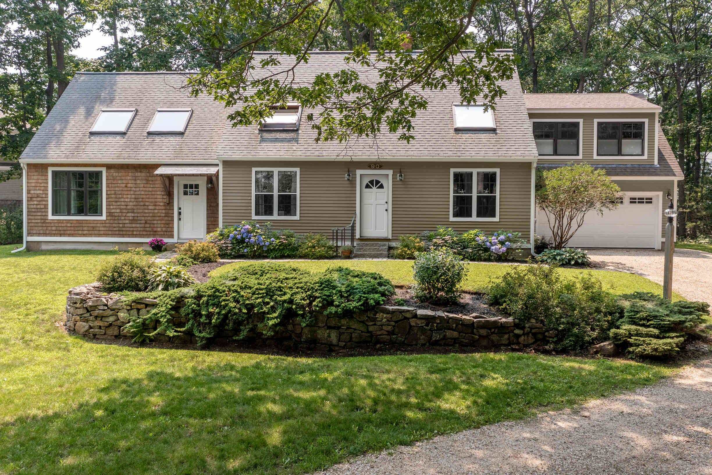 90 Norwood Farms Road York, ME 03909 - Photo 1 of 20 Gallery Image 1