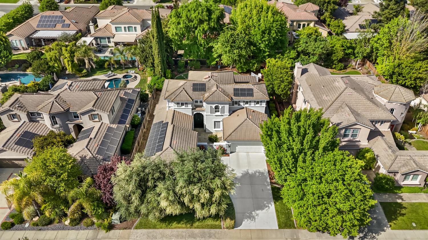 5415 Rogers Street Davis, CA 95618 - Photo 69 of 77 an aerial view of residential house with outdoor space and trees all around