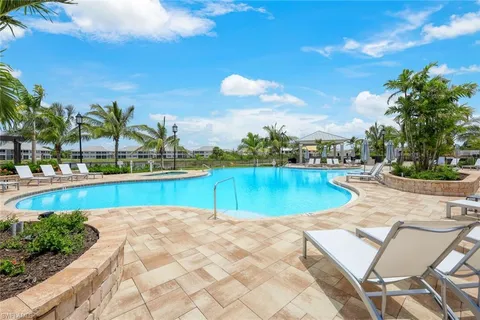 $479,000 | 164 Indies Drive East, Unit 106, Naples, FL 34114