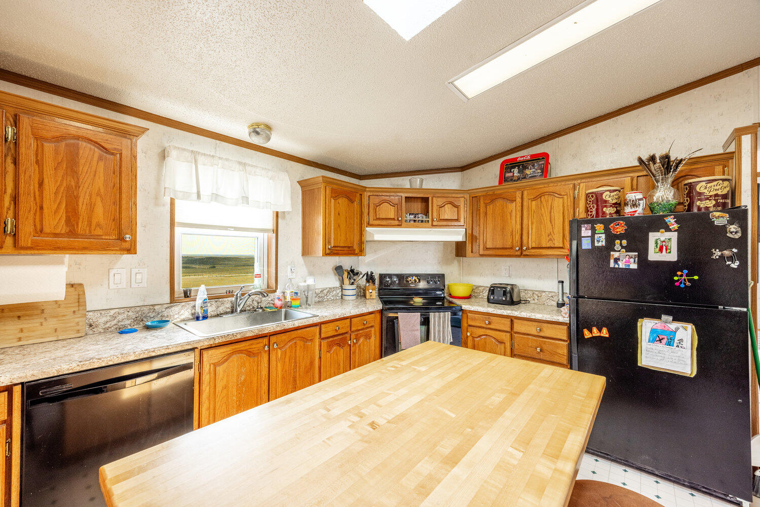 555 Trabing Road Buffalo, WY 82834 - Photo 14 of 63 014_3r0a0040-hdr-edit_689