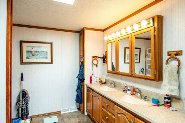 $659,900 | 555 Trabing Road, Buffalo, WY 82834