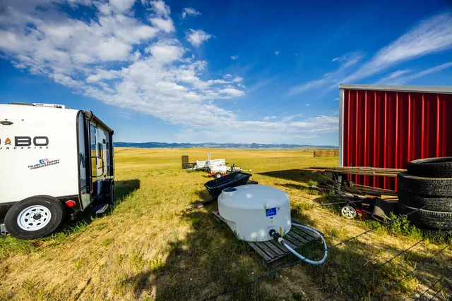 $699,999 | 555 Trabing Road, Buffalo, WY 82834