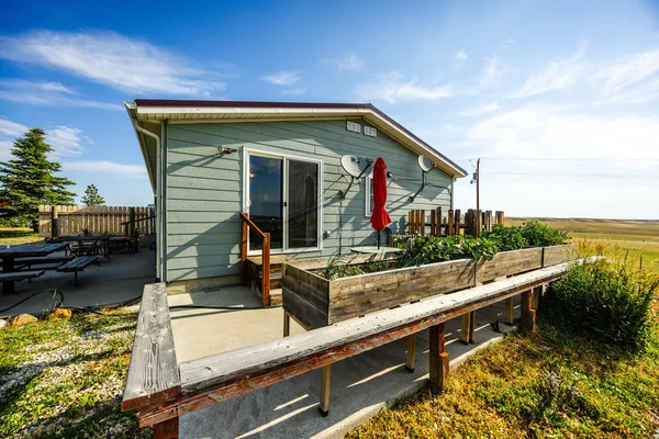 $659,900 | 555 Trabing Road, Buffalo, WY 82834